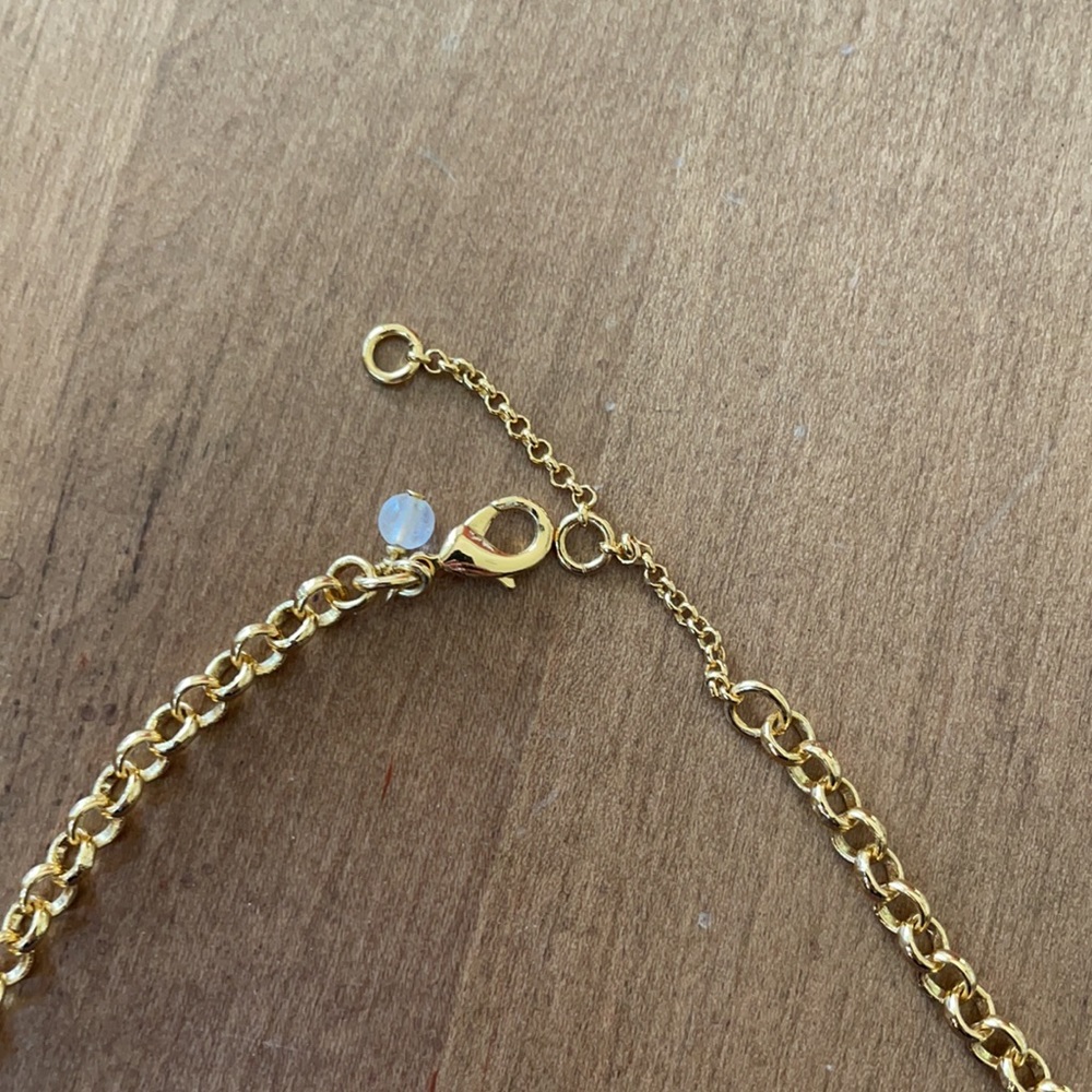 FLOWER necklace - Picture 4 of 6